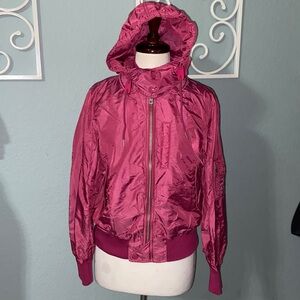 RARE Nwot Coach Bomber/windbreaker color raspberry